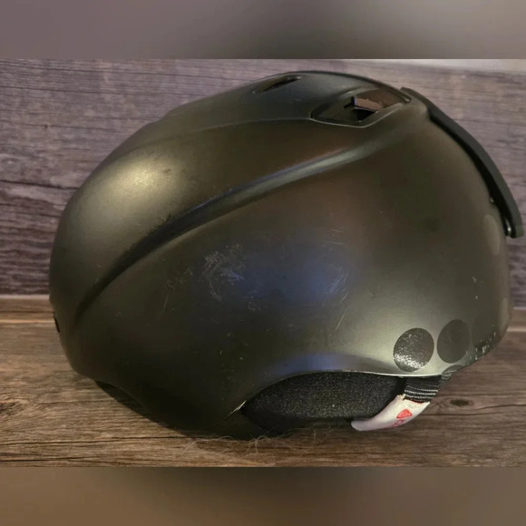 Snowboard helmet, boys size small - Picture 4 of 5